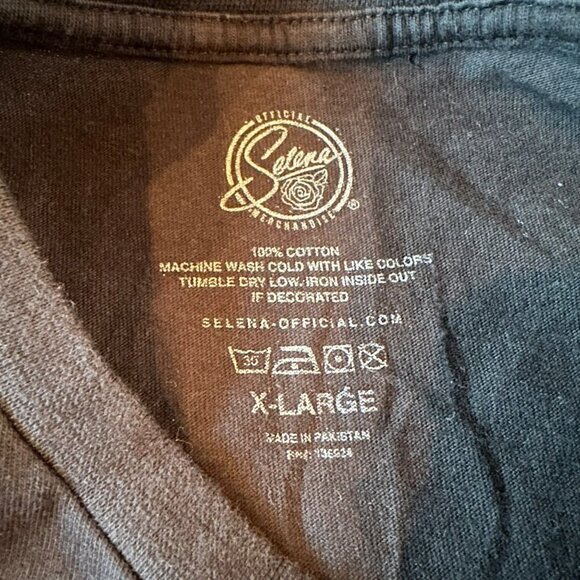 Selena Queen long sleeve tshirt with selena graphic print women's xl - Picture 4 of 5